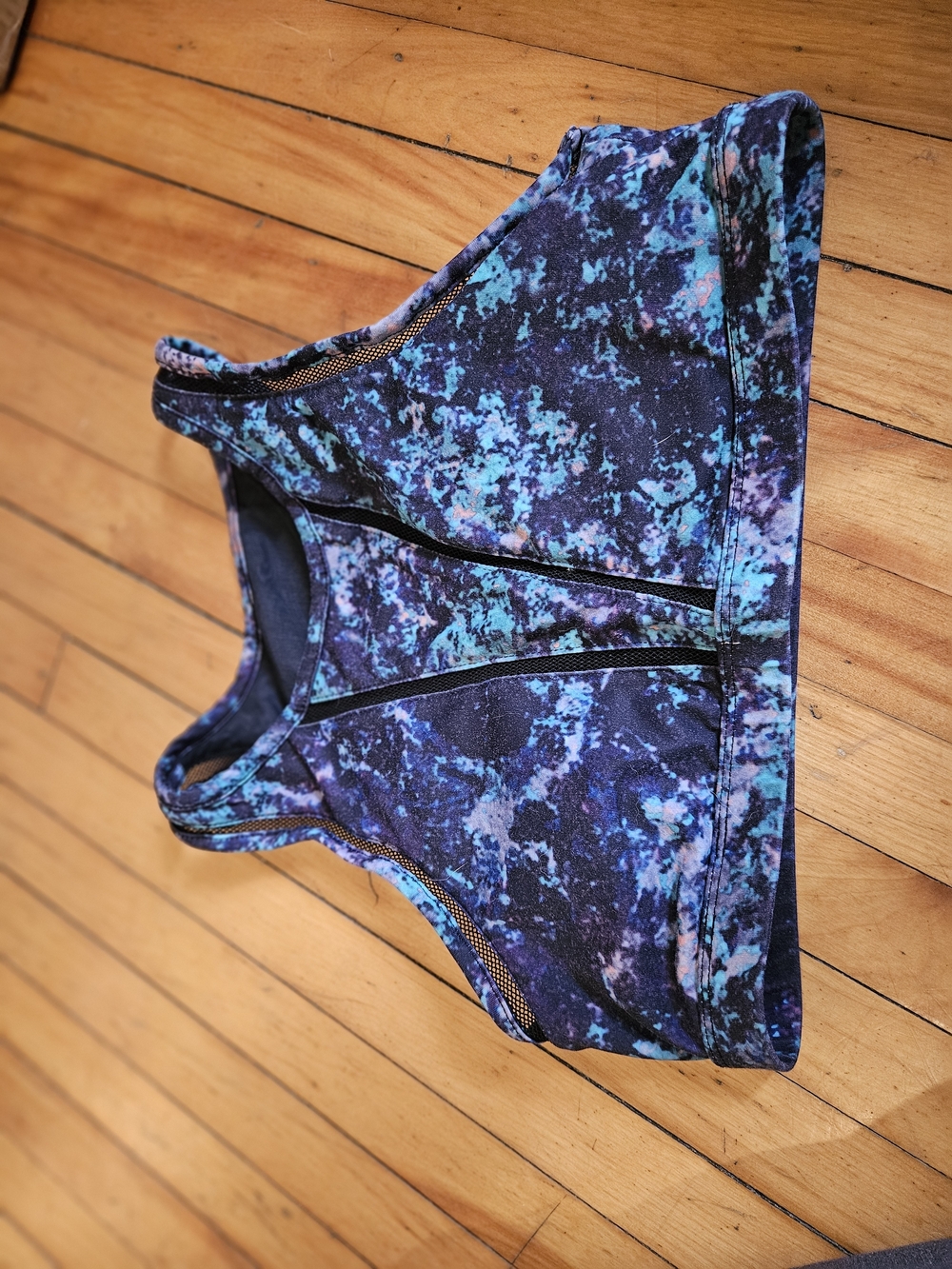 Fabletics Women's Blue and Teal Printed Sports Bra
